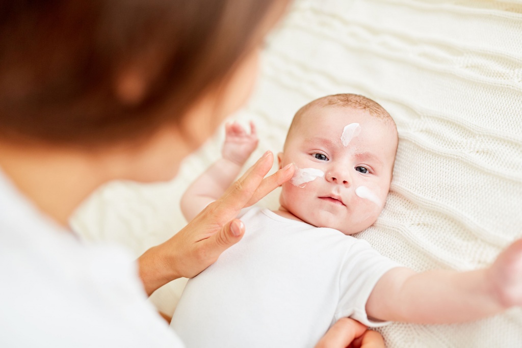 8 Best Natural Baby Lotions and Creams