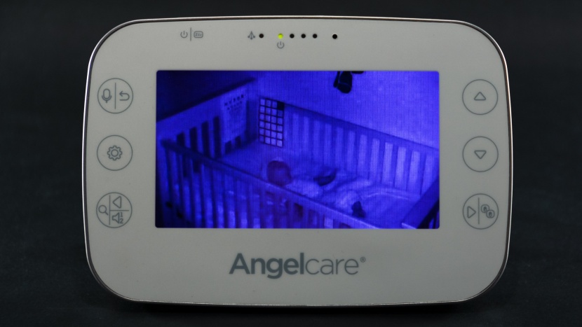at night, the ac327 all but loses the facial features on the baby...