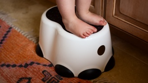 The Bumbo has one of the best anti-skid results among the competition.