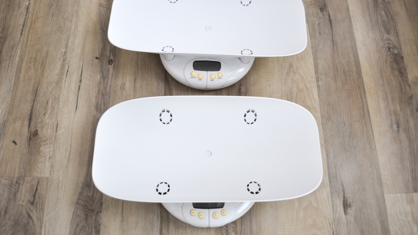 the health o meter and the salter are virtually impossible to tell...