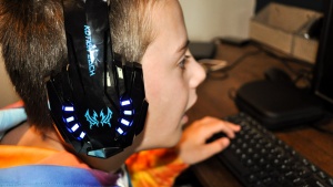 The Bengoo LED lights only work when the USB cord is also plugged in.