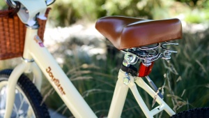 The Vintage comes with visible springs under the seat, but these...