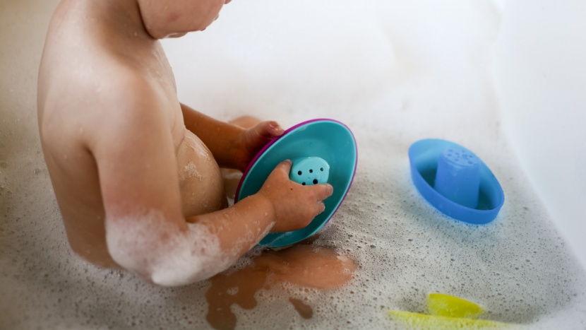 bath toy - the boon stacking boats bring a pop of color and fun to bath time as...