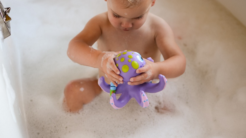 bath toy - the nuby floating octopus has no nooks, crannies, or holes to cause...