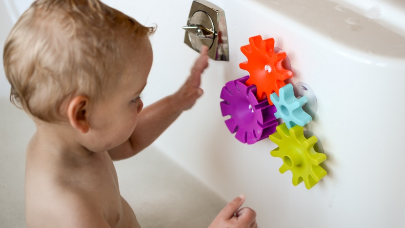 bath toy - the boon cogs water gears are colorful and can spin individually or...