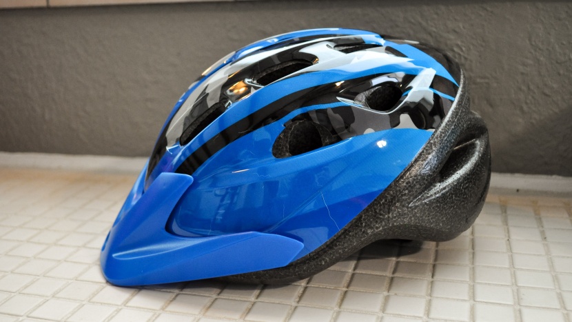 bell kids bike helmet