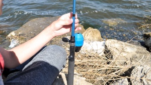 Otviap Kids Fishing Pole Set, Flexible Retractable Blue Kids Fishing Rod Reel Combo Safe For 3 To 15 Years Old