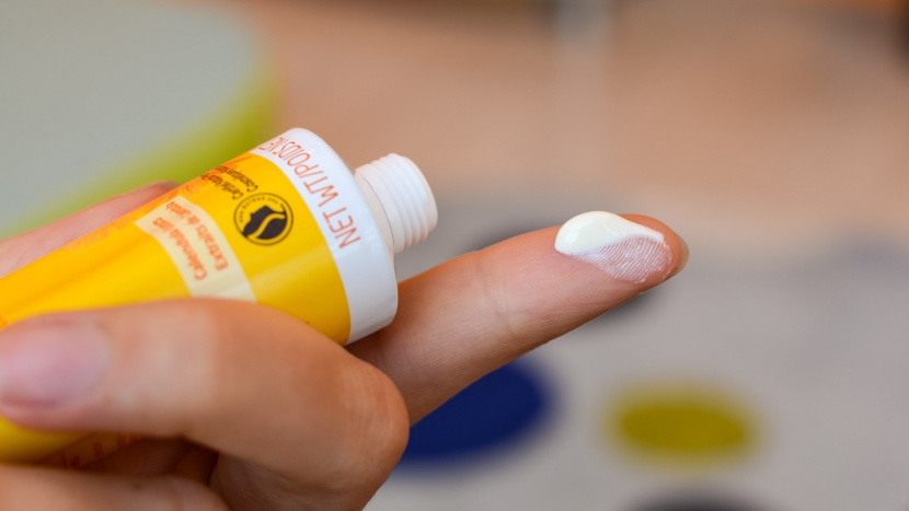 diaper cream - the weleda calendula diaper rash cream is free of petroleum and...