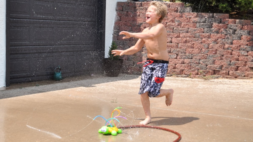 kids sprinkler - the turtle is adorable and fun, but we did have trouble getting ours...