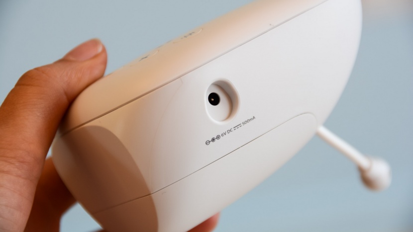 philips avent dect scd720/86 - the range on the scd720/86 can't touch that of a wifi video monitor...