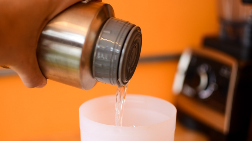 you never fully remove the lid during use, so there is a smaller...