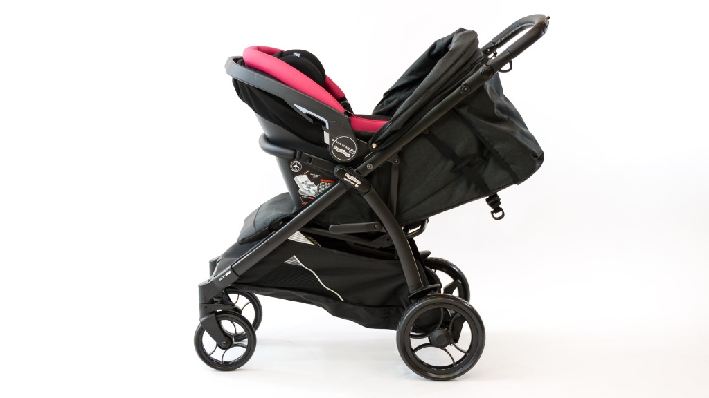 peg perego booklet 50 full size stroller review - the booklet 50 works with the two peg perego infant car seats.