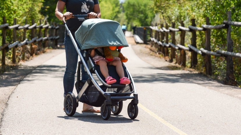 stroller and car seat combo - the cruz v2 has everything you need to stroll with one child.