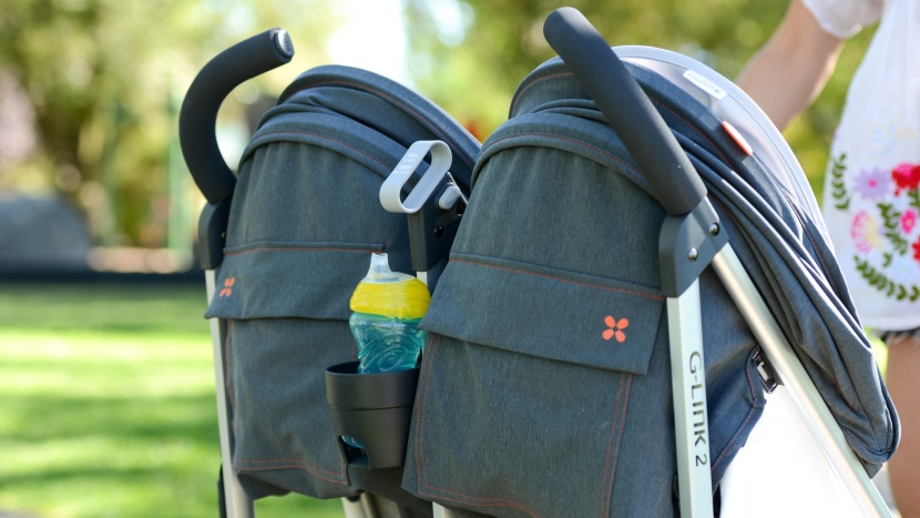 uppababy g-link 2 - there are two large canopy pockets on the g-link 2 as well as a cup...