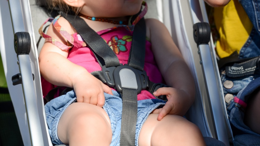 double travel stroller - the crotch strap on the 5-point harness on the g-link is not...