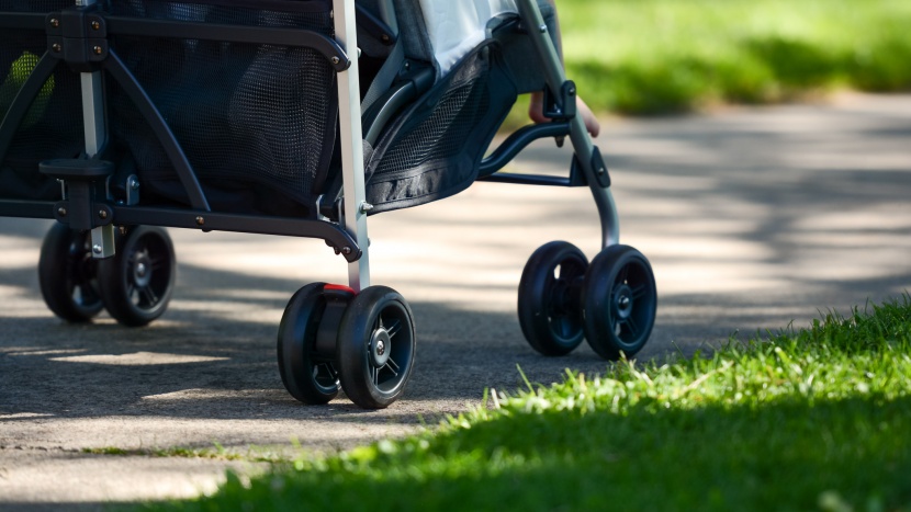 uppababy g-link 2 - foam filled plastic tires, like these on the g-link 2 are not the...