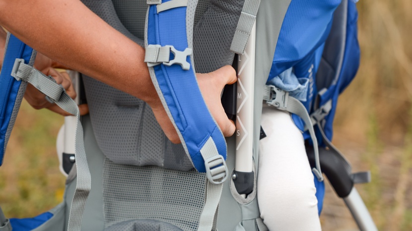 thule sapling elite - the torso adjustment on the elite is super easy and has 4 adjustment...