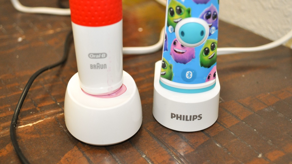 electric toothbrush kids - all of the brushes lasted for a month without a hiccup charge-wise...