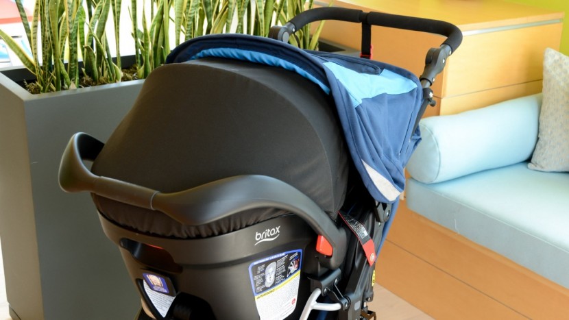 bob revolution flex 3.0 combo - the canopy on the flex 3.0 worked well with our britax infant car...
