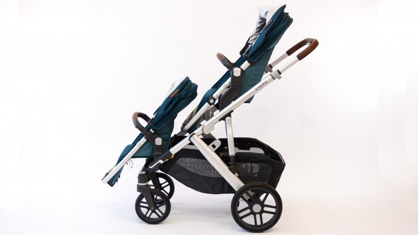 uppababy vista v2 double - the vista is stylish with a sleek design and useful features.
