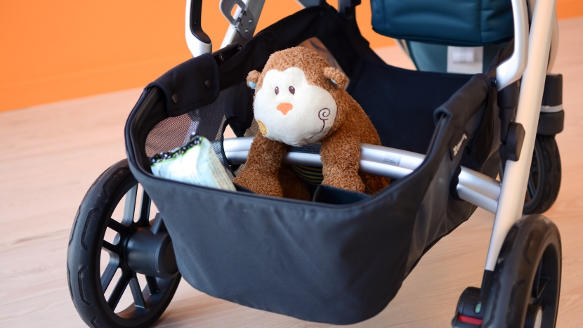 uppababy vista v2 double - the vista storage bin is large, easy to access from all sides, and...