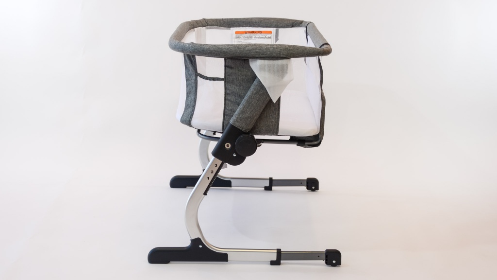 Beside me dreamer bassinet & bedside sleeper hot sale reviews