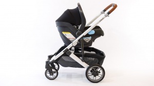 Thumbnail photo of UPPAbaby Cruz v2 Combo