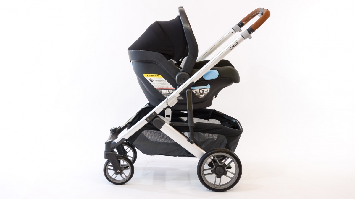 UPPAbaby Cruz v2 Combo Review (The car seat carrier sits deep in the frame of the Cruz v2, so it doesn't feel as top-heavy as some of the competition.)
