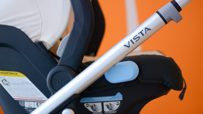 uppababy vista v2 combo - the vista v2 is relatively easy to use.