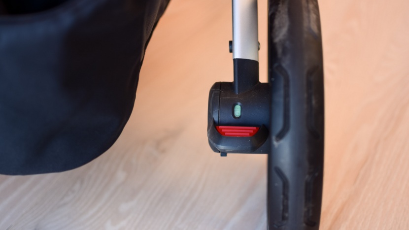 uppababy vista v2 combo - the vista&#039;s brake pedal has a color-coding to help you determine at...