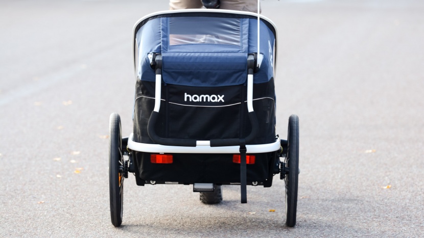 bike trailer - we hooked up the hamax to our bike and took it for a spin.