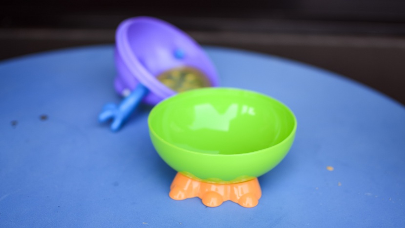 the nuby imonster has a large capacity and the top pops off for easy...