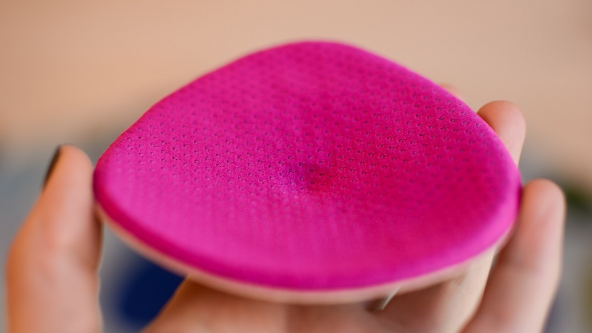 nursing pads - curve by cache coeur were the most comfortable pads to wear.