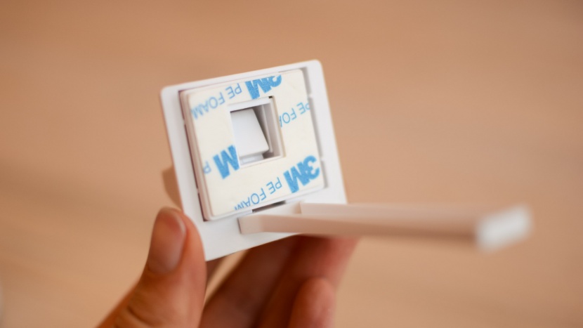 the eco-baby magnetic lock comes with a template to help make...