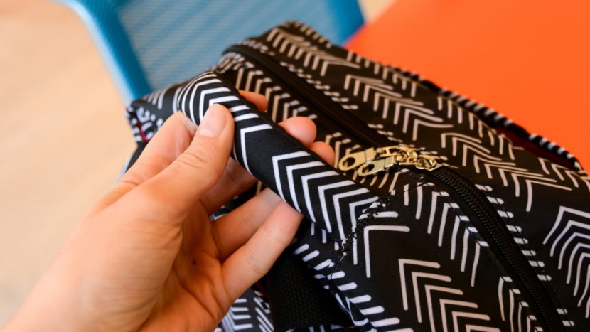 the luggage carry handle on the kelly is somewhat padded but you...