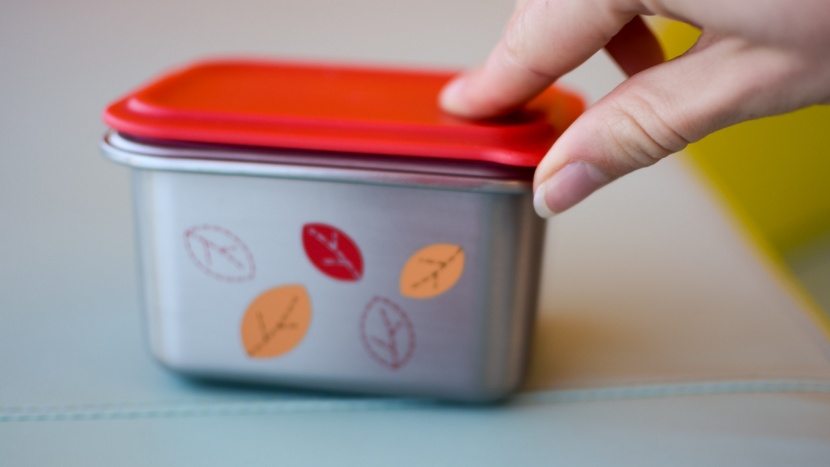 kids lunch box - if you often pack foods with liquid content for your child, select...