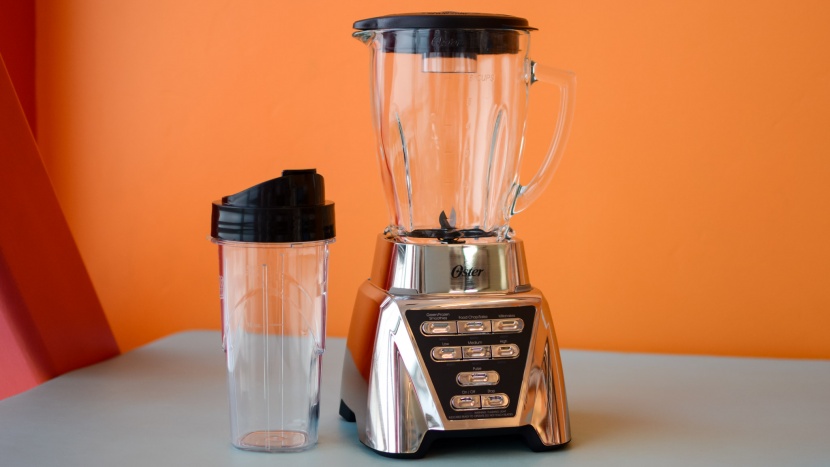 oster pro 1200 blender - the oster pro 1200 blender includes a boroclass pitcher and a...