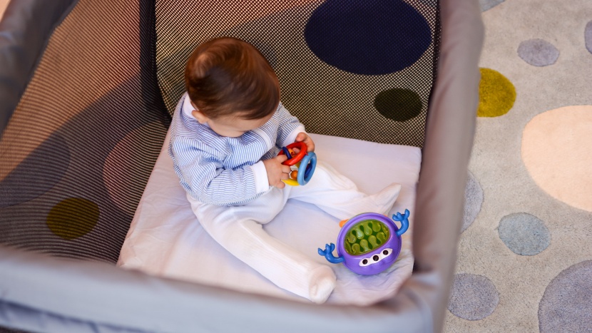 flisko 2 in 1 travel crib - the flisko isn't the most comfortable product in the group.