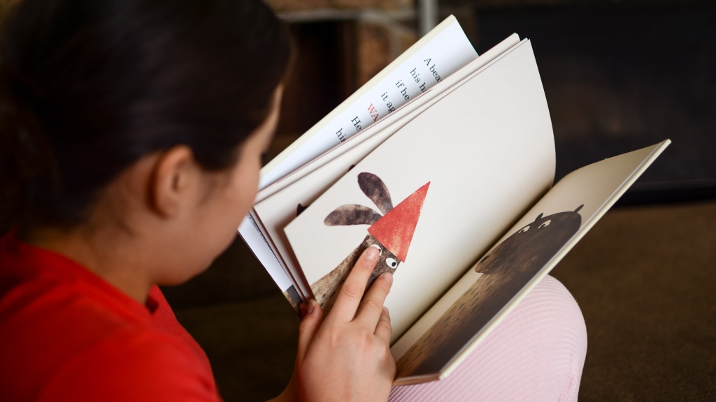 kids books - i want my hat back is an excellent option for beginner readers as it...