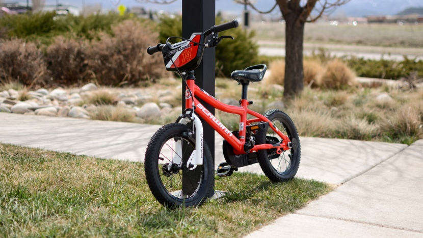 kids pedal bike - the stiff pedals and wheels made the koen harder to use for little...