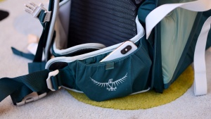 The elastic-top pockets on the waistband of the Poco LT are large...