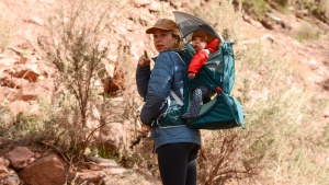 Baby carrier discount hiking backpack reviews