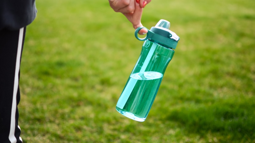 kids water bottle - the pogo is tall and slim, allowing it to fit nearly all cupholders.