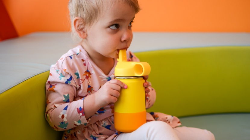 kids water bottle - it is important to teach your child how to drink from a water bottle...