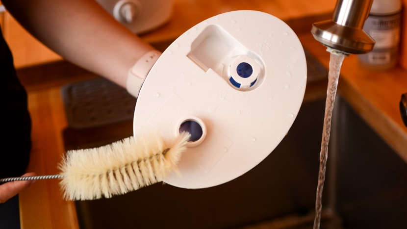 we only had one bottle brush that would fit in the opening on the...