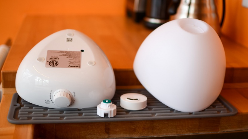 the frida has limited parts, so there is less to clean than some...