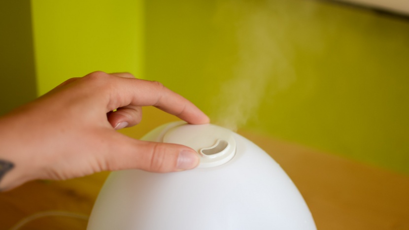 breathefrida - the frida has an adjustable humidity director on the top of the...