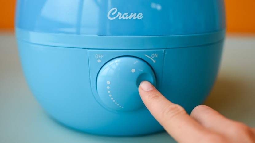 crane drop - the user interface on the drop is straightforward with one dial that...