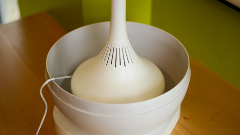 the miro is fillable by removing the top and pouring water into the...
