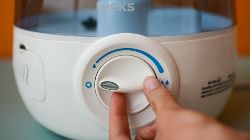 vicks filter free - the single dial on the vicks is easy to use but it lacks any ability...